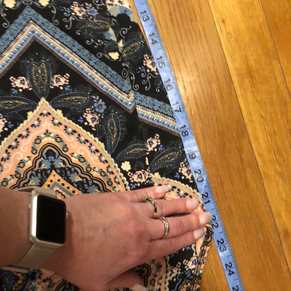 BOGO Pink Rose Size Large Pink and Blues Bandanna Print Tank - Picture 5 of 9